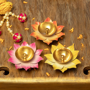 Aksharveda Metallic Flower Diyas (set of 3)
